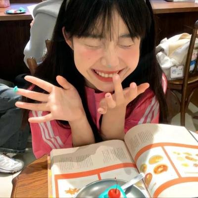 情丝寸断泪沾裳